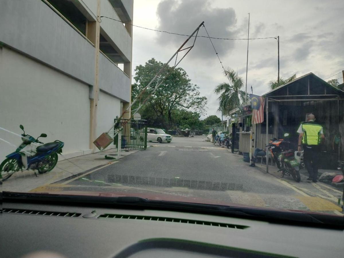 Homestay Kuala Terengganu Near Batu Burok, Hospital Hsnz, Ktcc Mall, Drawbridge C Exterior foto